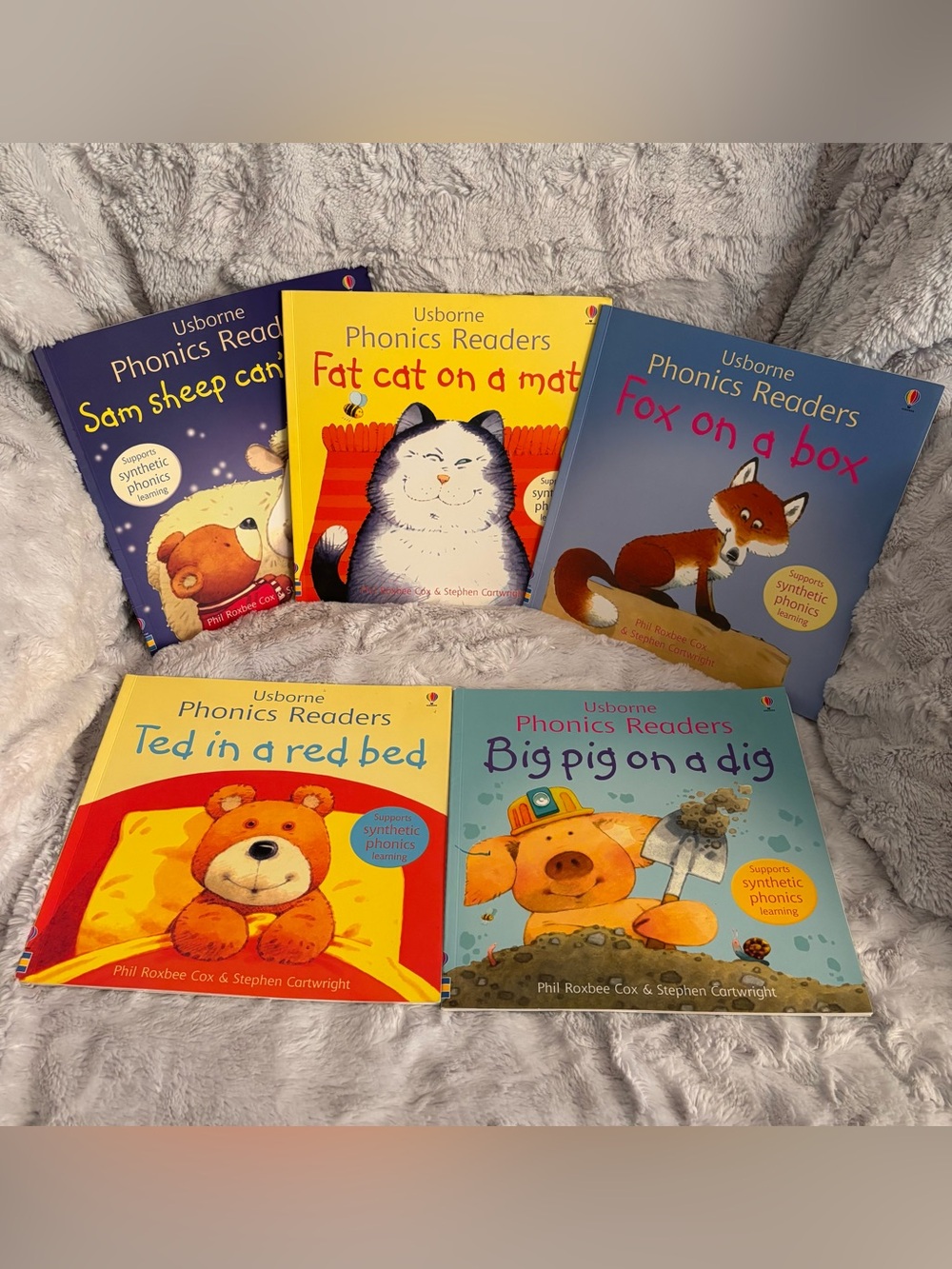Usborne Phonics Readers Books - 5 Count